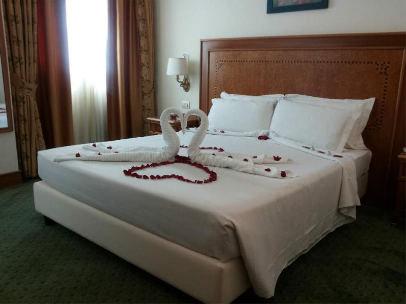 Sunrise Hotel Рим Экстерьер фото
