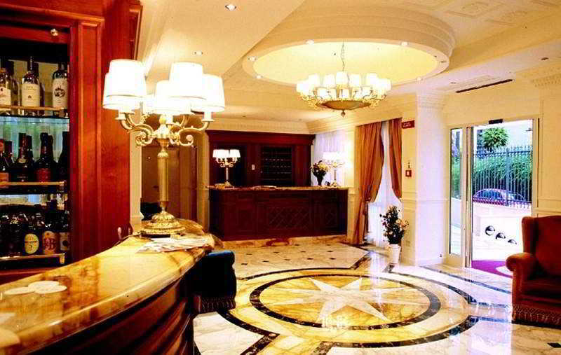 Sunrise Hotel Рим Интерьер фото
